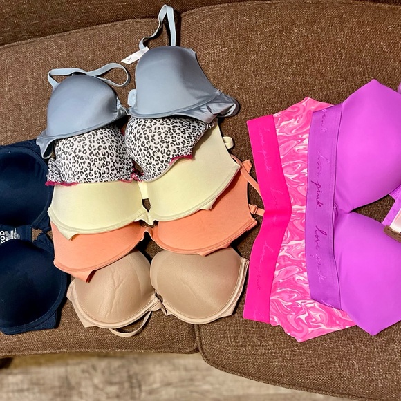 8 Total Multi-Color Bra Collection 2- NWT Victoria Secret - Picture 1 of 2